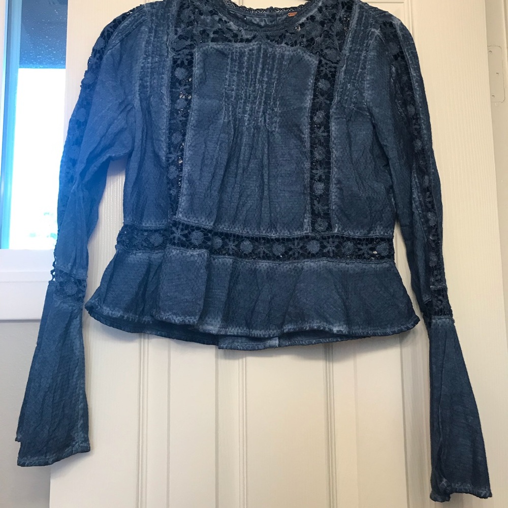 Long sleeve top blue